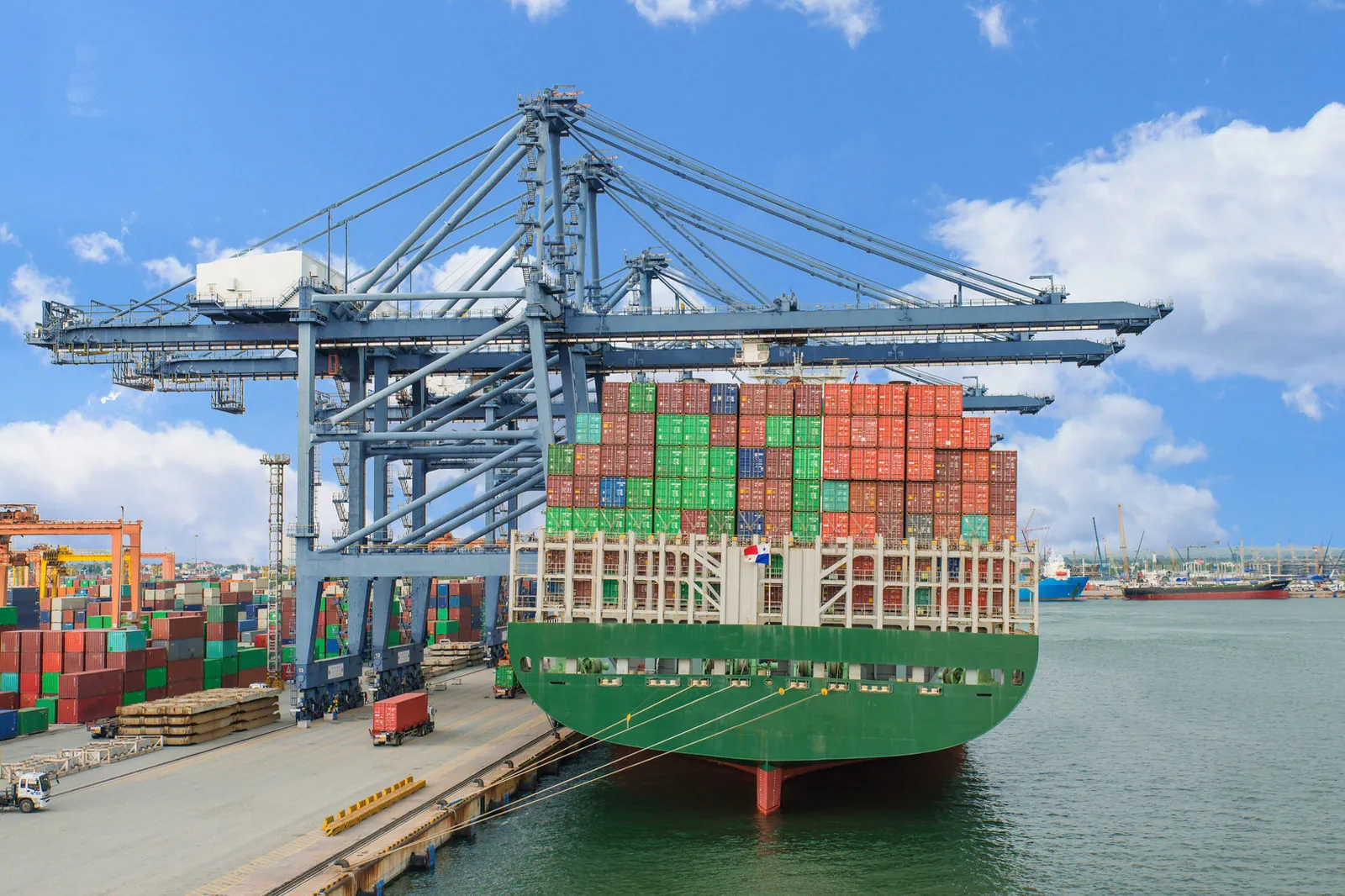 Container ship at the quay